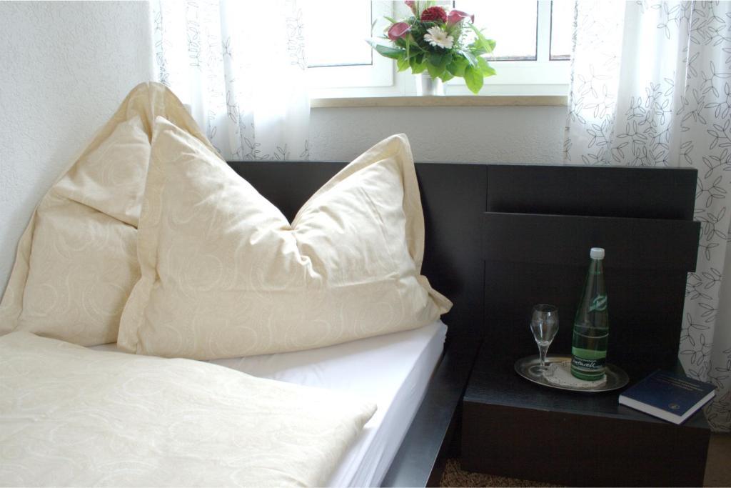 Landhotel Rangau Gasthof & Brennerei Markt Erlbach Room photo